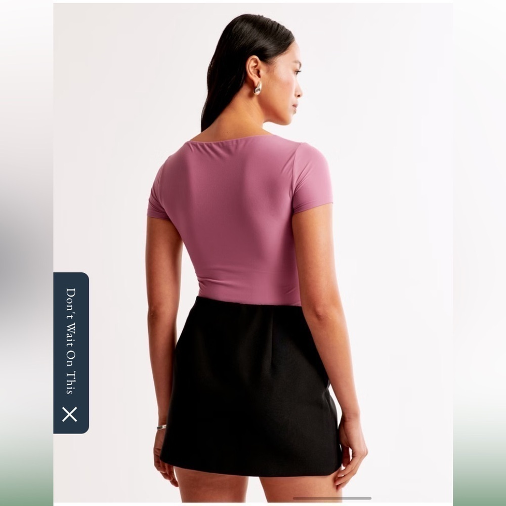 Abercrombie and Fitch Soft Matte Seamless Short-Sleeve Squareneck Bodysuit - Picture 2 of 7